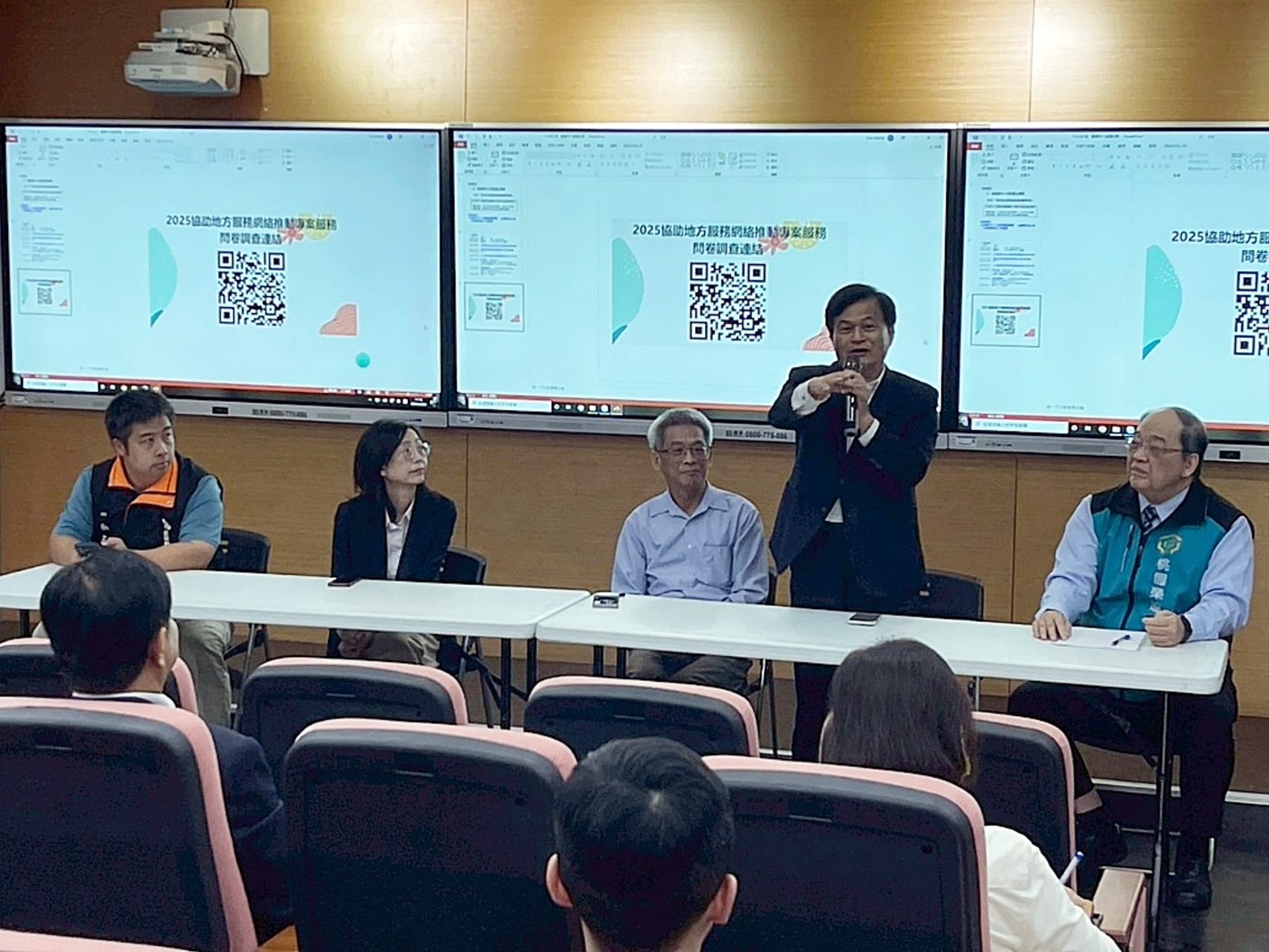 桃市智慧產業學院吳天勝院長鼓勵企業與學界積極攜手合作，共創轉型新契機。